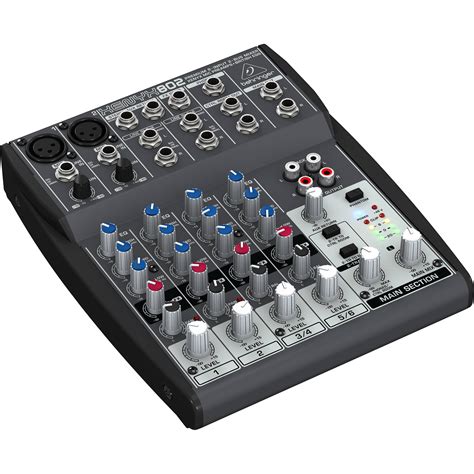 behringer small mixer.